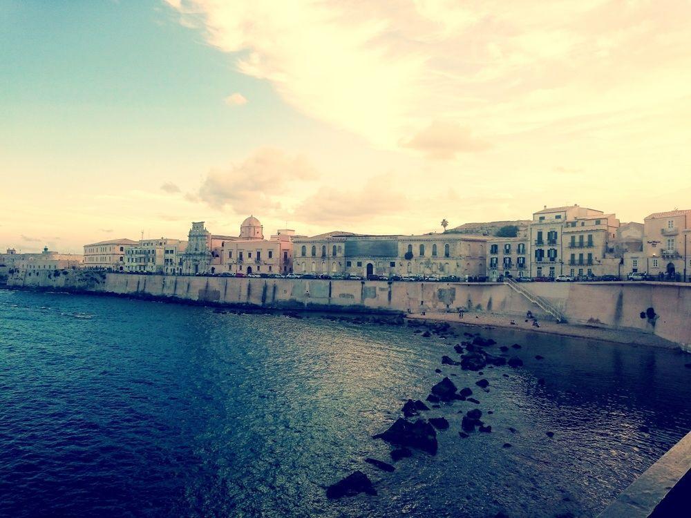 L'approdo Delle Sirene Syrakus
