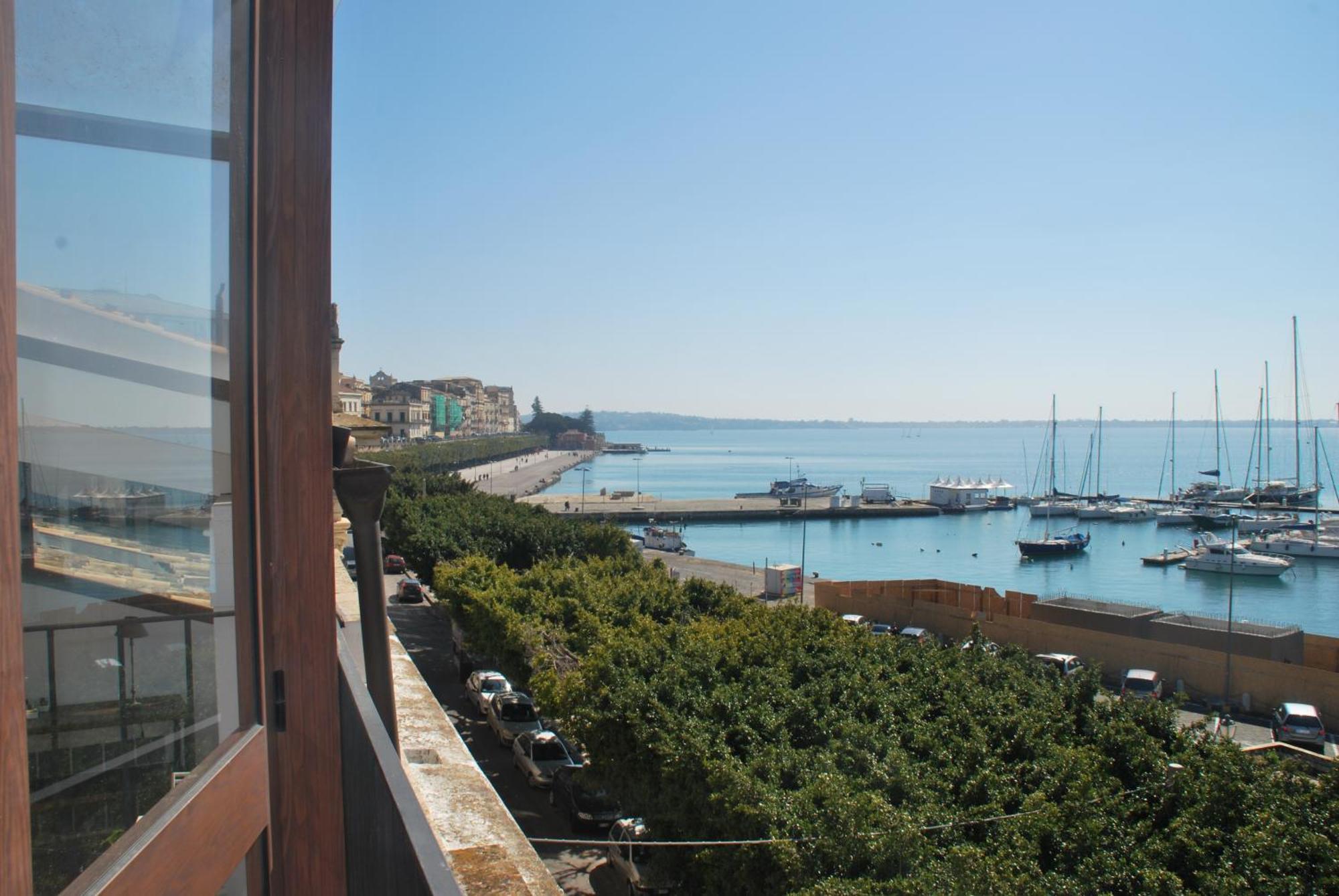 Bed and breakfast L'approdo Delle Sirene